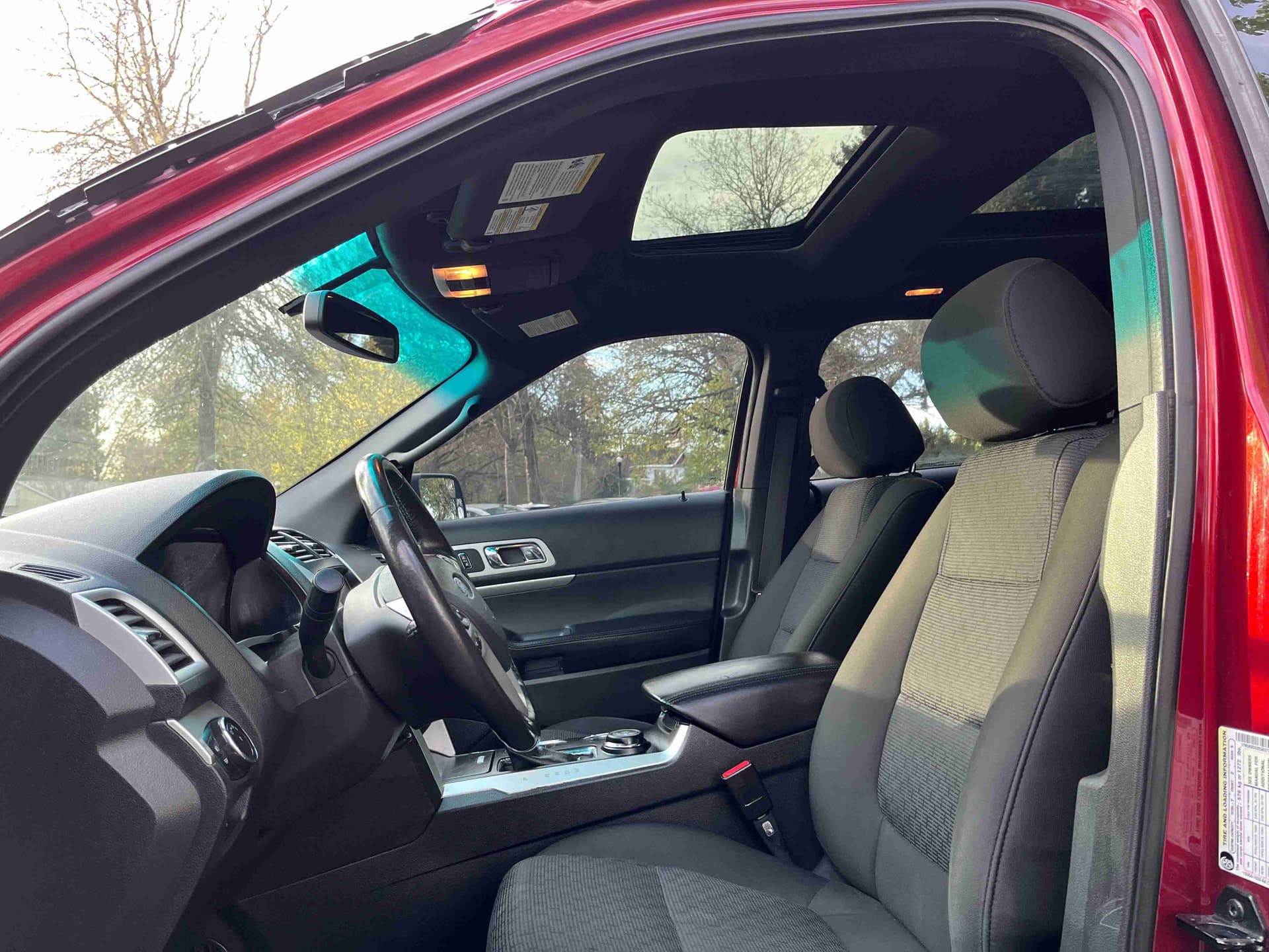 2014 Ford Explorer XLT - Photo 10