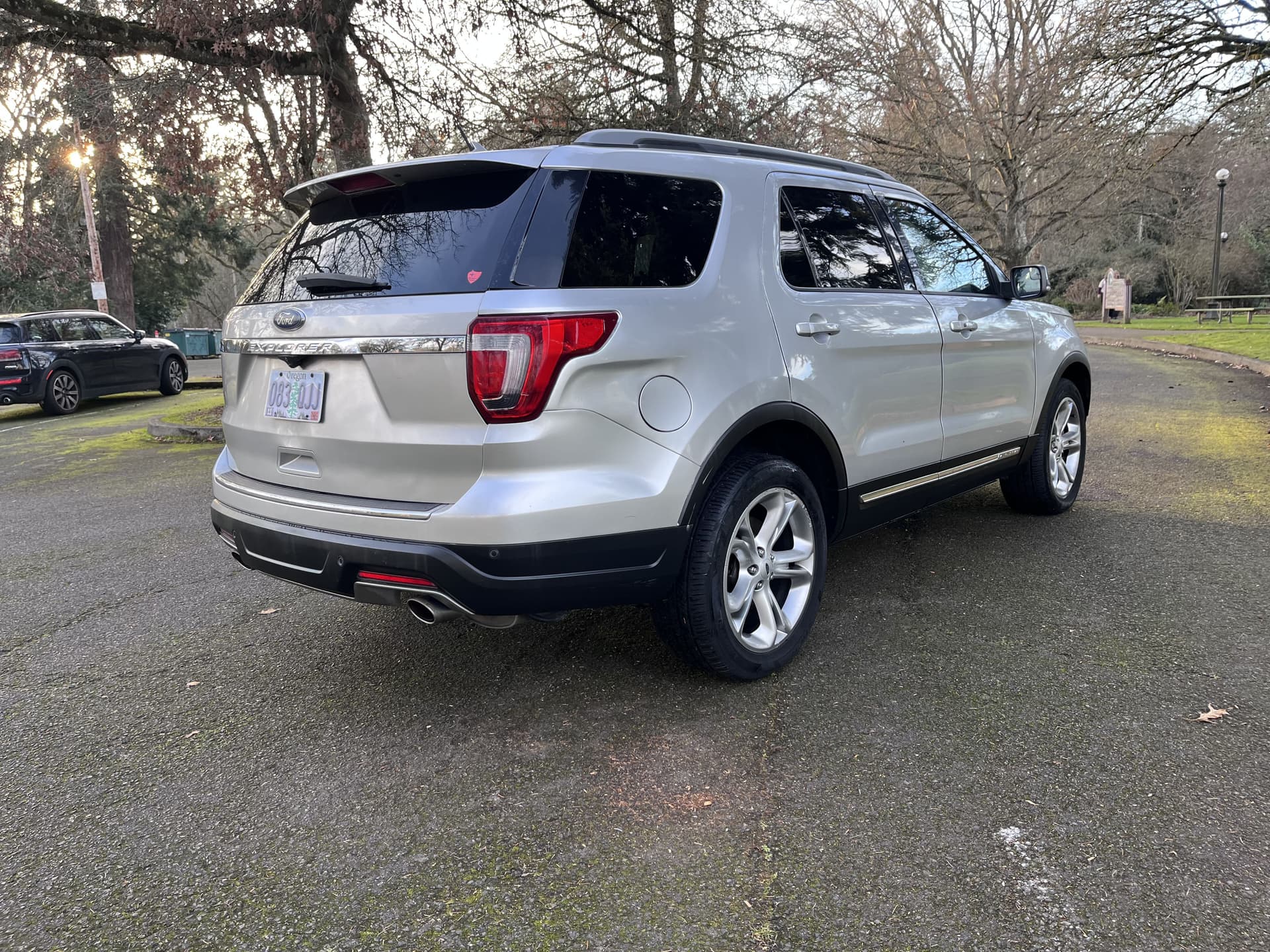 2018 Ford Explorer XLT - Photo 3