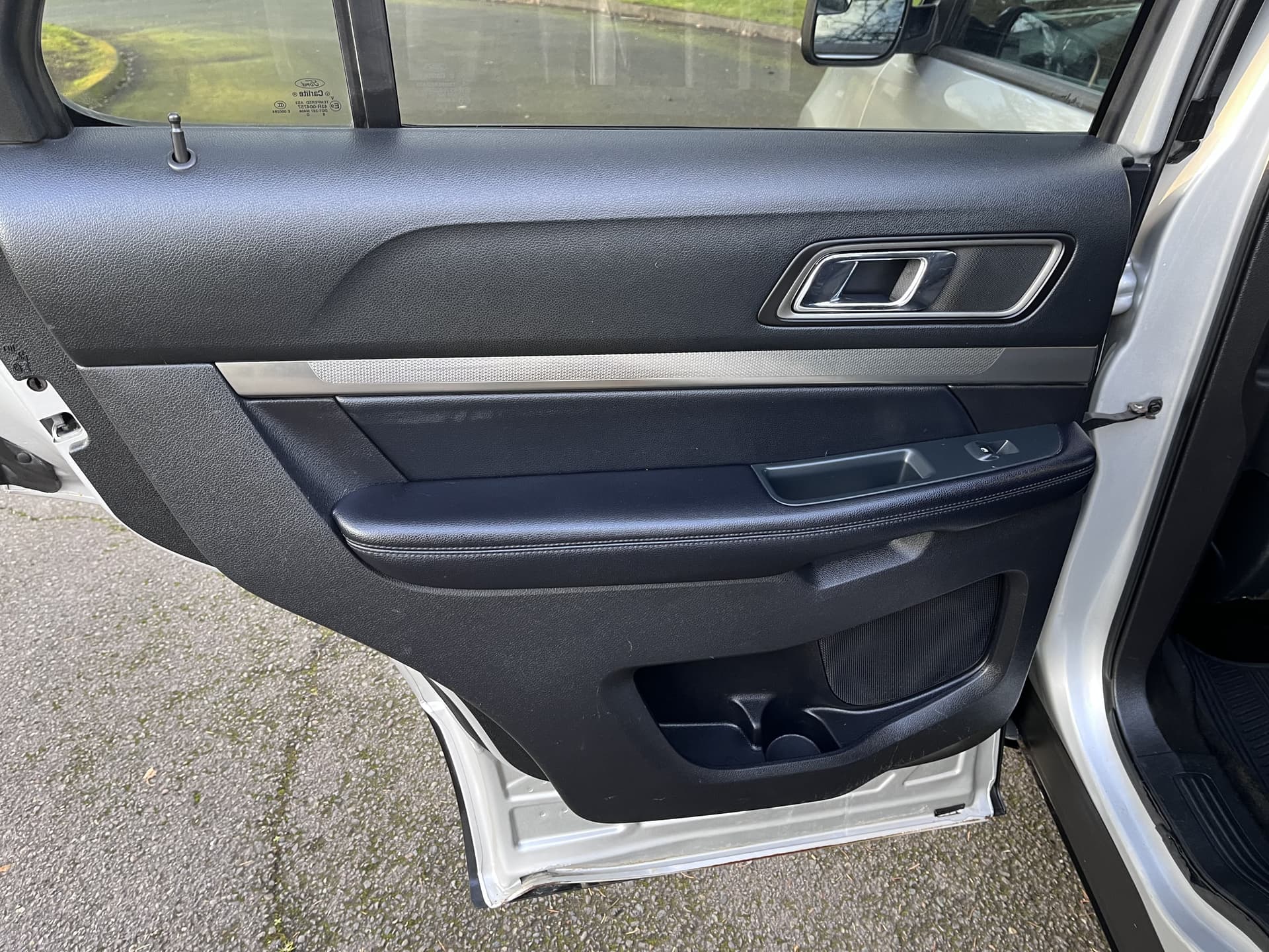 2018 Ford Explorer XLT - Photo 8