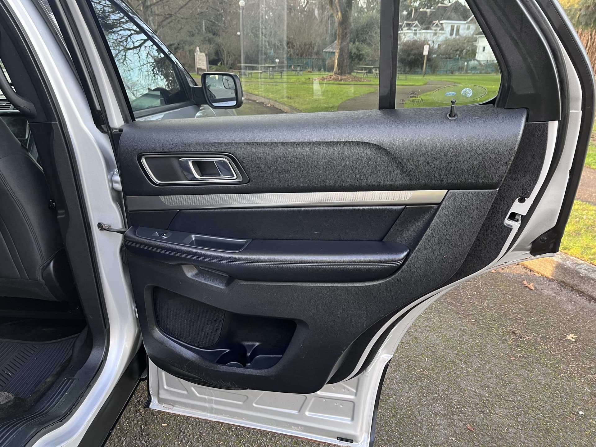 2018 Ford Explorer XLT - Photo 10